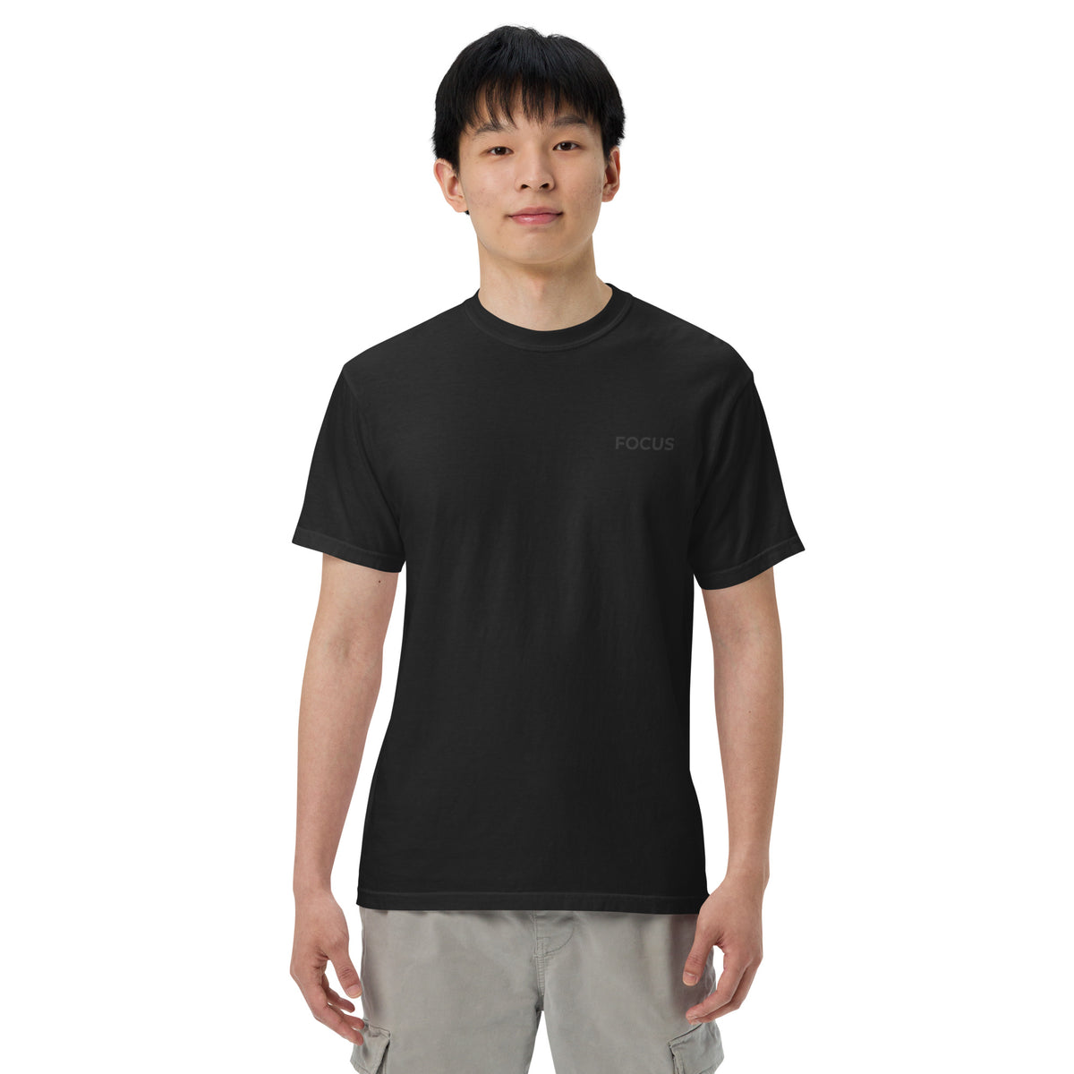 Slim Fit Essential T-Shirt "Focus" - BLACK