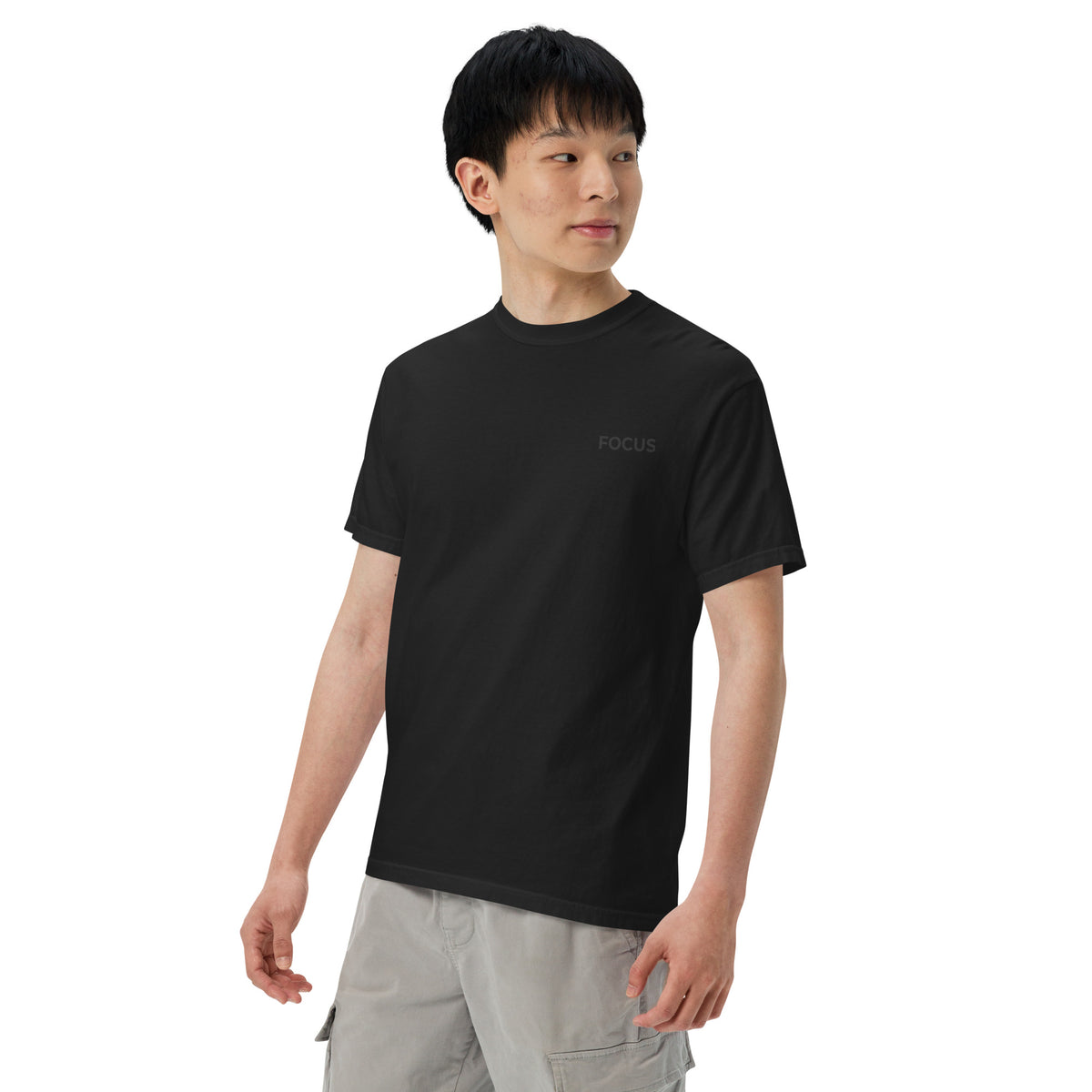 Slim Fit Essential T-Shirt "Focus" - BLACK